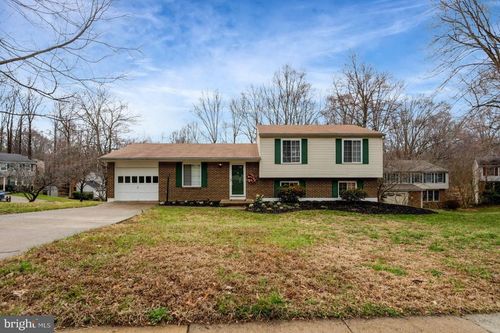 7743 Middle Valley Dr, SPRINGFIELD, VA, 22153-2230 | Card Image