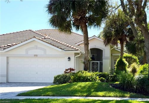 e28-8744 Naples Heritage Dr, NAPLES, FL, 34112-2793 | Card Image
