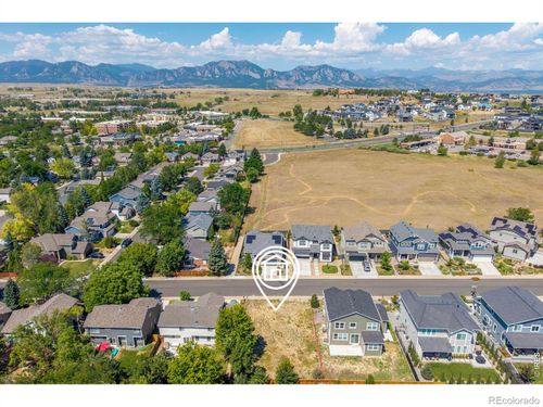 130 Cherrywood Ln, Louisville, CO, 80027-9423 | Card Image