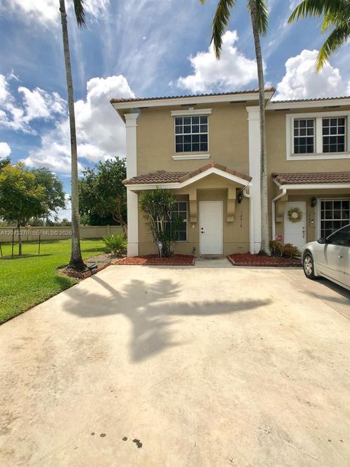 12218 Sw 8th Ct, Pembroke Pines, FL, 33025-5907 | Card Image