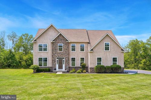 70 Alexandrea Cir, Harleysville, PA, 19438-2724 | Card Image