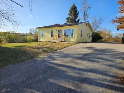 1257 Hill St, House other with 3 bedrooms, 1 bathrooms and null parking in Abingdon VA | Image 1