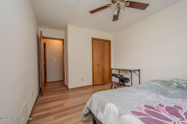 9010 Green Garden Ct, House other with 3 bedrooms, 2 bathrooms and null parking in Louisville KY | Image 28