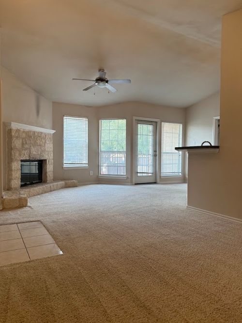 325-6804 N Capital Of Texas Hwy, Austin, TX, 78750 | Card Image