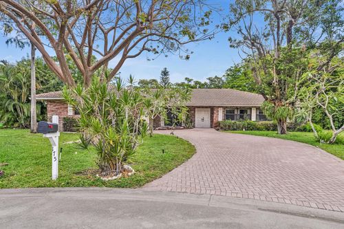 175 Nw 84th Way, Coral Springs, FL, 33071-7529 | Card Image