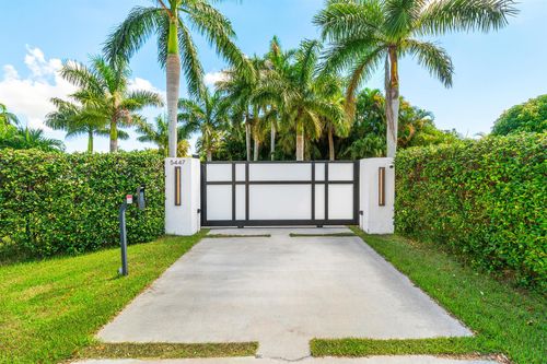 5447 Center St, Jupiter, FL, 33458-4012 | Card Image