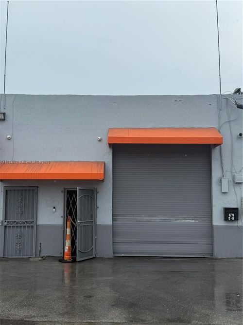 unit-d-3771 Nw 51st St, Miami, FL, 33142-3204 | Card Image