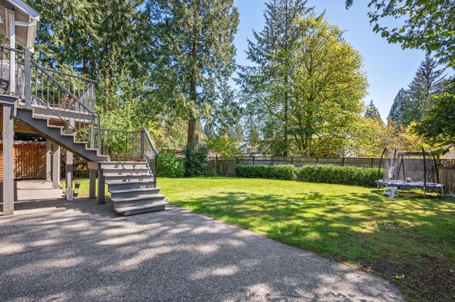 1047 Clements Avenue, House other with 5 bedrooms, 3 bathrooms and null parking in North Vancouver BC | Image 25