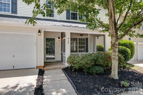 9153 Glenashley Dr, Cornelius, NC, 28031-9032 | Card Image