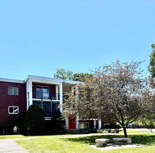 25-144 West St, Leominster, MA, 01453-6331 | Card Image