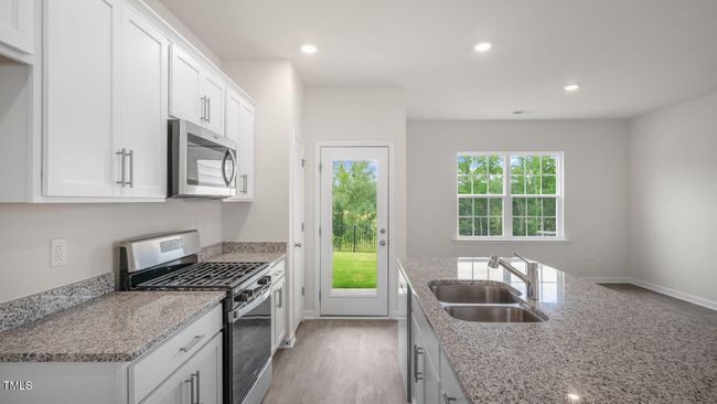 Kitchen | Image 7