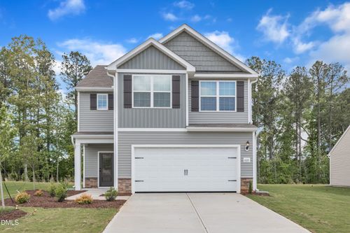 104 Flue Ct, Oxford, NC, 27565-6195 | Card Image