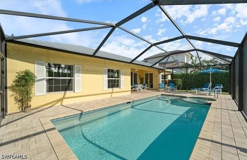 732 7th Ave N, NAPLES, FL, 34102-5345 | Card Image