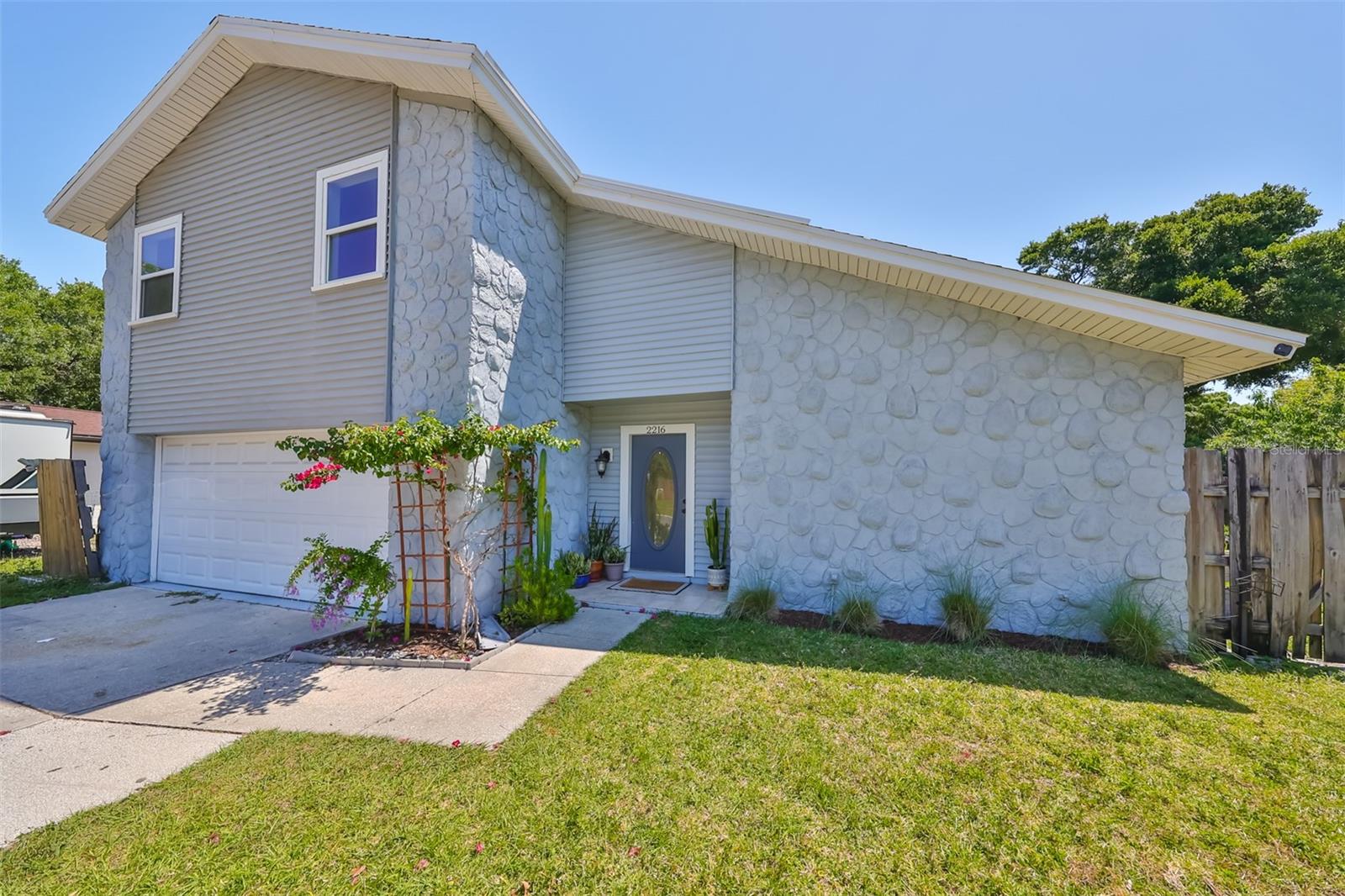 Sherbrook Dr, Valrico, FL 33594
