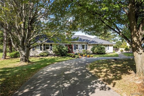58 Fox Chapel Dr, Orchard Park, NY, 14127-3024 | Card Image