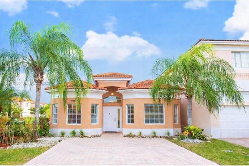 0-16222 Sw 102nd Ter, Miami, FL, 33196-5883 | Card Image