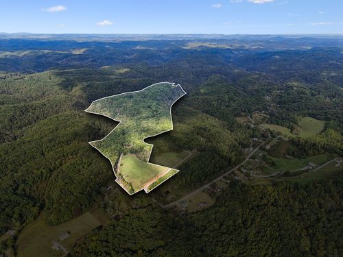 215 Morningside Ln, Liberty, TN, 37095-9234 | Card Image