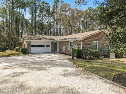 5 E Pine Ct, Carolina Shores, NC, 28467-2641 | Card Image