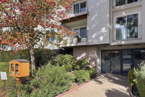 apt-201-601 Leahy St, Redwood City, CA, 94061-3901 | Card Image