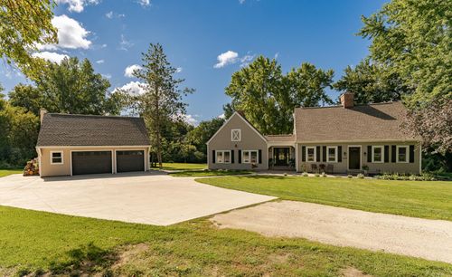 5100 Saint Mary Dr Nw, Rochester, MN, 55901-3230 | Card Image
