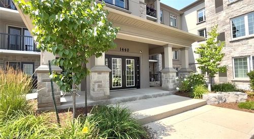 303-1440 Main St E, Milton, ON, L9T8W3 | Card Image