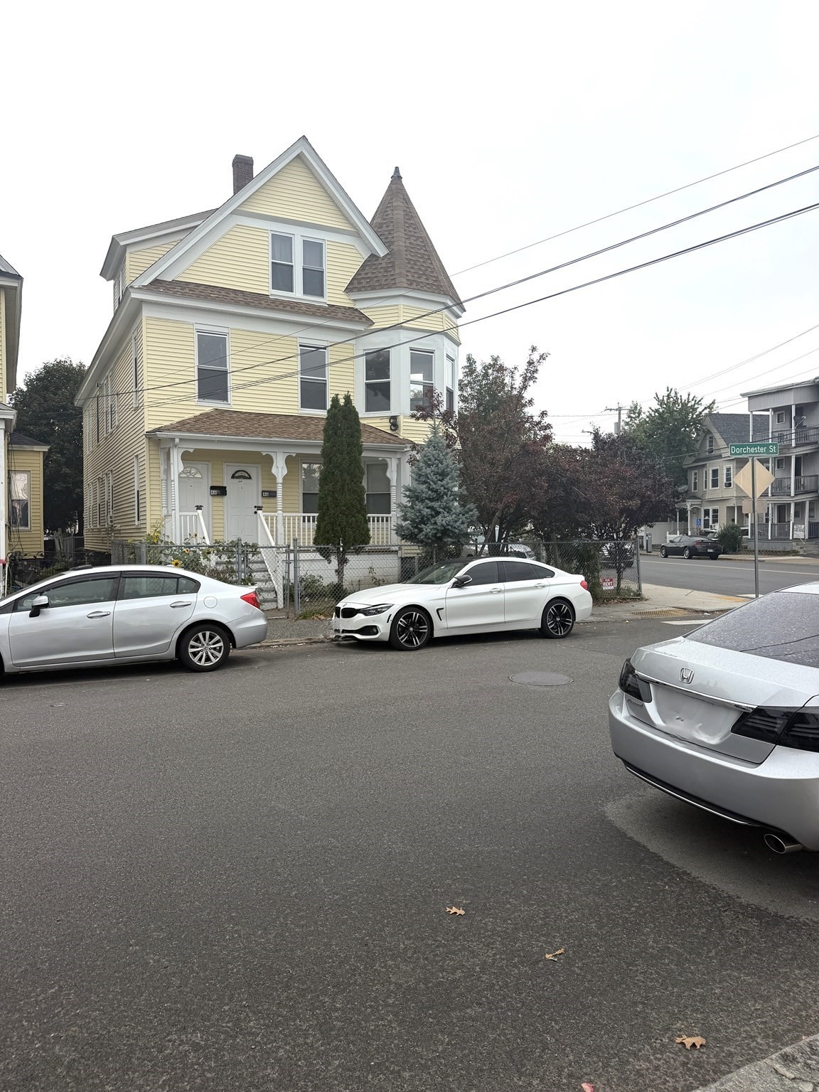 Residential Lease in Lawrence
