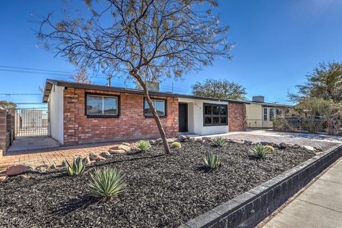 617 Carpenter Drive, Las Vegas, NV, 89107 | Card Image