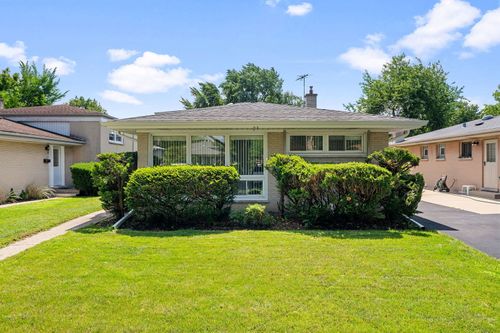 25 Wilmette Ave, Glenview, IL, 60025-3358 | Card Image