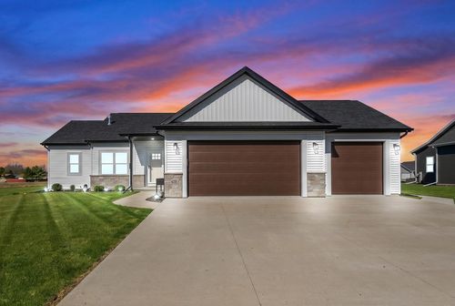 425 East Street Street, Juneau, WI, 53039 | Card Image