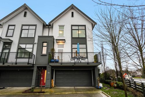 73-17555 57a Ave, Surrey, BC, V3S7V2 | Card Image