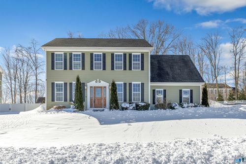 9 Fox Run Ln, Seymour, CT, 06483-3059 | Card Image