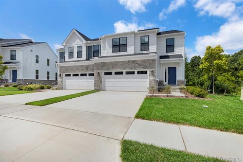 21-5340 Trail Vista Dr, West Bloomfield, MI, 48323-2193 | Card Image