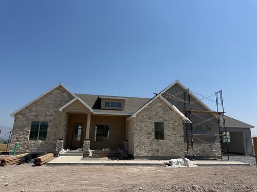 64-933 N 75 W, Mendon, UT, 84325-3005 | Card Image