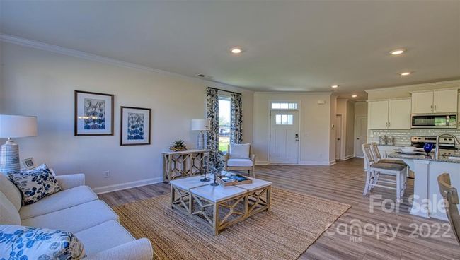 Looking back toward front door | Image 10