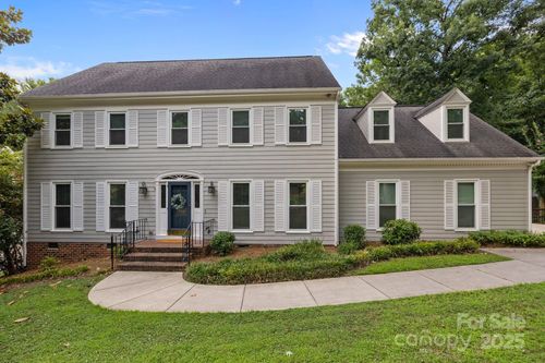 2702 Oxborough Dr, Matthews, NC, 28105-8852 | Card Image
