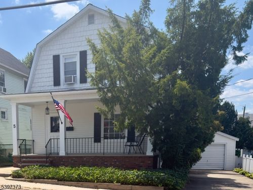 5 David St, South River, NJ, 08882-2105 | Card Image