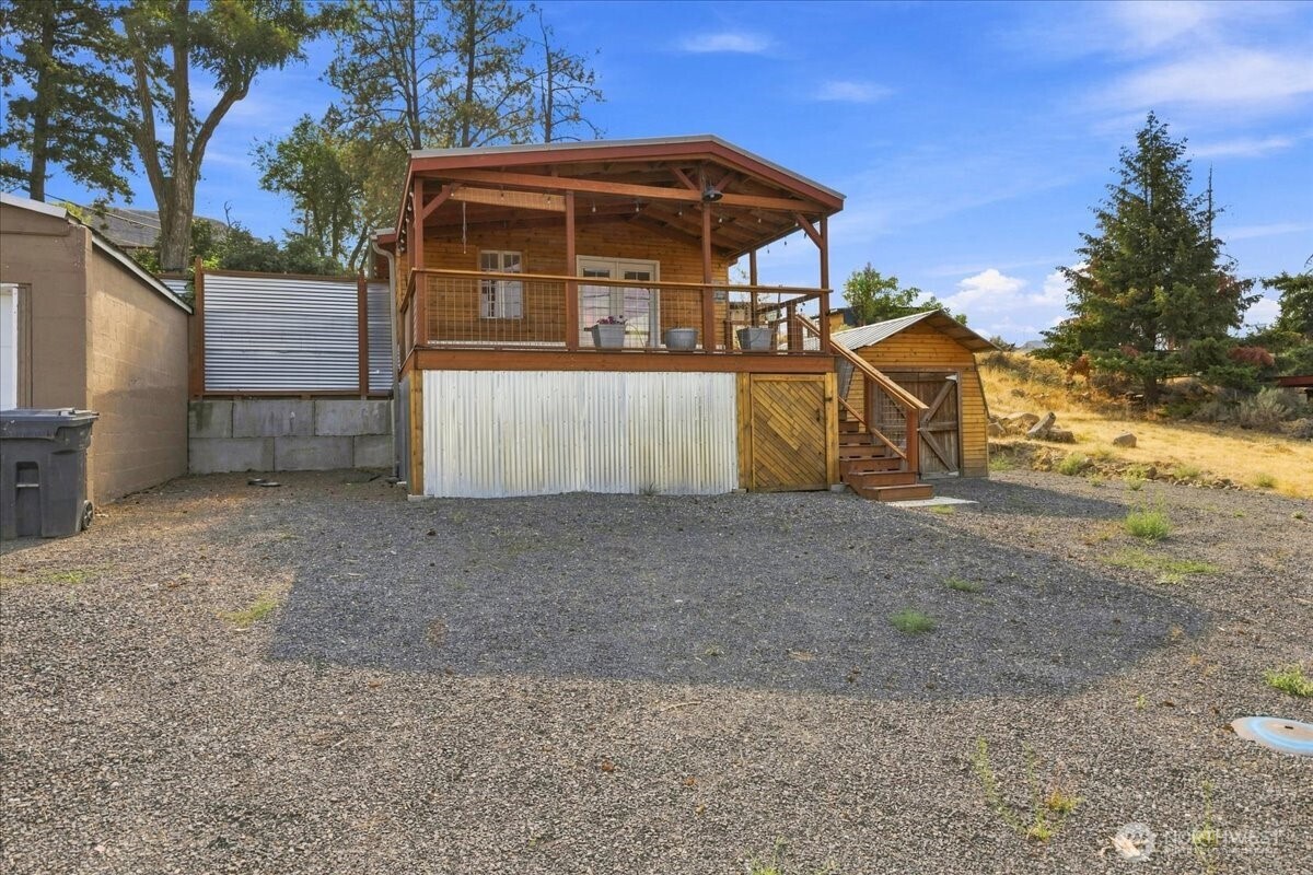 Residential in Grand Coulee 4