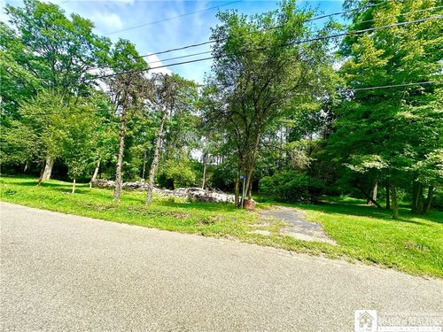 1158 Underwood Rd, Hinsdale, NY, 14743-9712 | Card Image