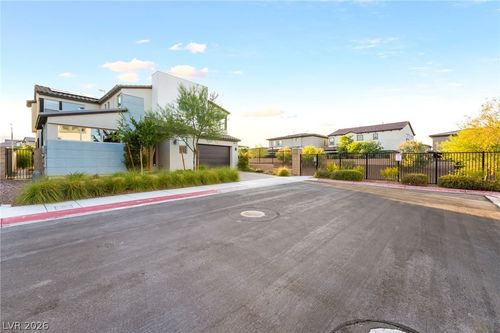 8311 Skye Highlands St, Las Vegas, NV, 89166-6603 | Card Image