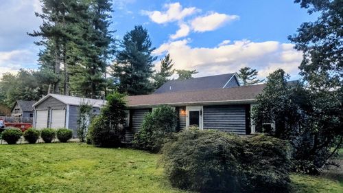 2 Pilgrim Rd, Lakeville, MA, 02347-2566 | Card Image