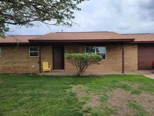 107 S 21st St, Frederick, OK, 73542-6207 | Card Image