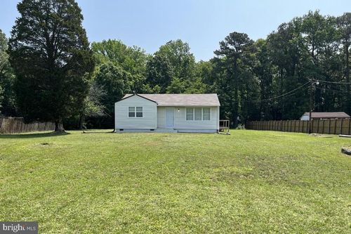 15644 Rock Point Rd, NEWBURG, MD, 20664-6611 | Card Image