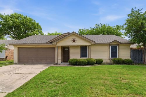 7008 Wayfarer Trl, Fort Worth, TX, 76137-1644 | Card Image