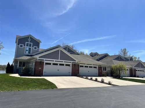 2621 Bay Harbor Circle, Ashwaubenon, WI, 54304 | Card Image