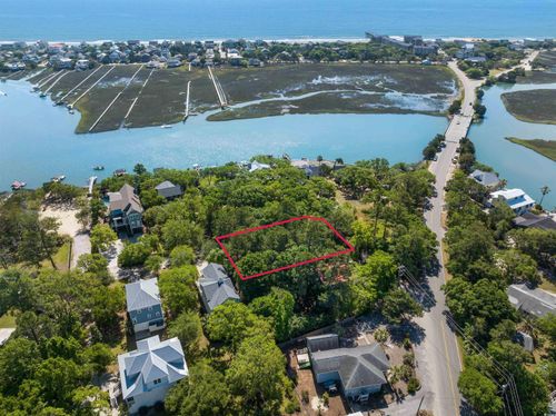 59 Hook Dr, Pawleys Island, SC, 29585-6562 | Card Image