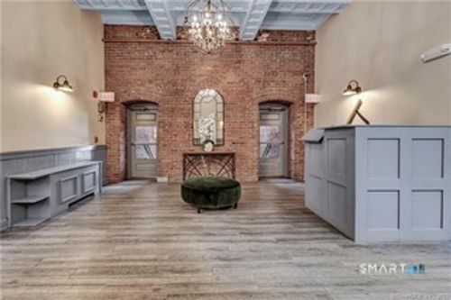 apt-104-25 Grand St, Norwalk, CT, 06851-3522 | Card Image