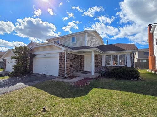1013 Meadow Lake Dr, Palatine, IL, 60074-8759 | Card Image