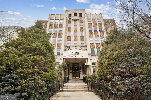 apt-521-2440 16th St Nw, WASHINGTON, DC, 20009-3566 | Card Image