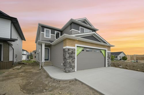 45 Emmett Crescent, Red Deer, AB, T4P3G8 | Card Image