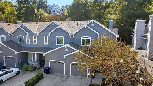 22 Flora Ln, Scotts Valley, CA, 95066-4925 | Card Image